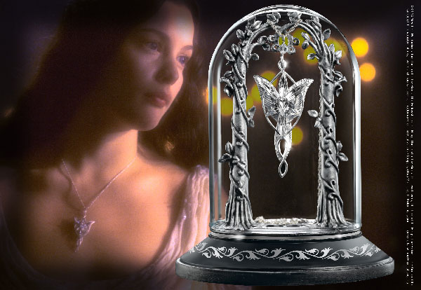 Arwen - The Evenstar - Pendant Display - The Lord of the Rings Arwen - The Evenstar - Pendant Display - The Lord of the Rings